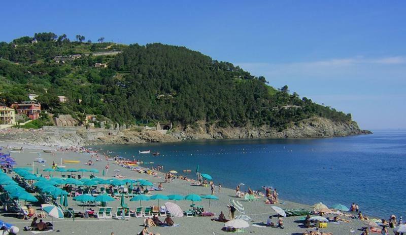 Casa Vacanza Angela Villa Bonassola Exteriör bild