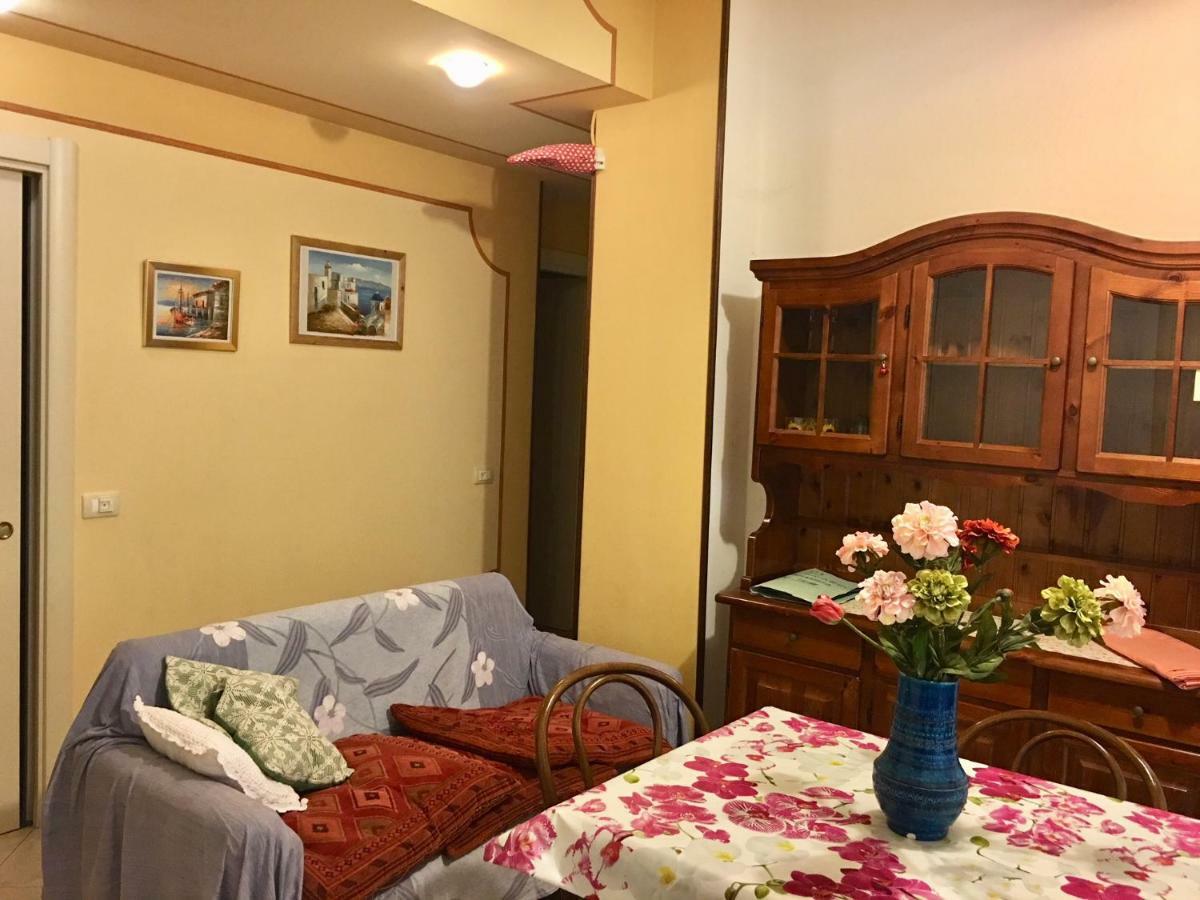 Casa Vacanza Angela Villa Bonassola Exteriör bild